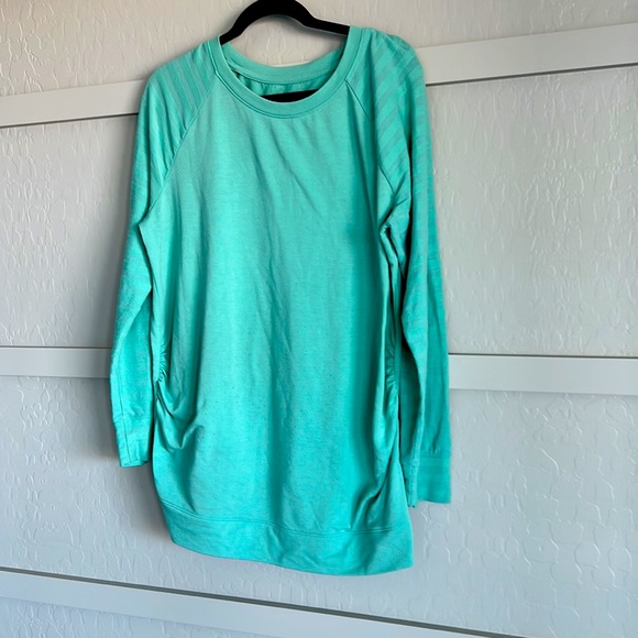 A:Glow Maternity Pull Over Sweater Large - Picture 2 of 5